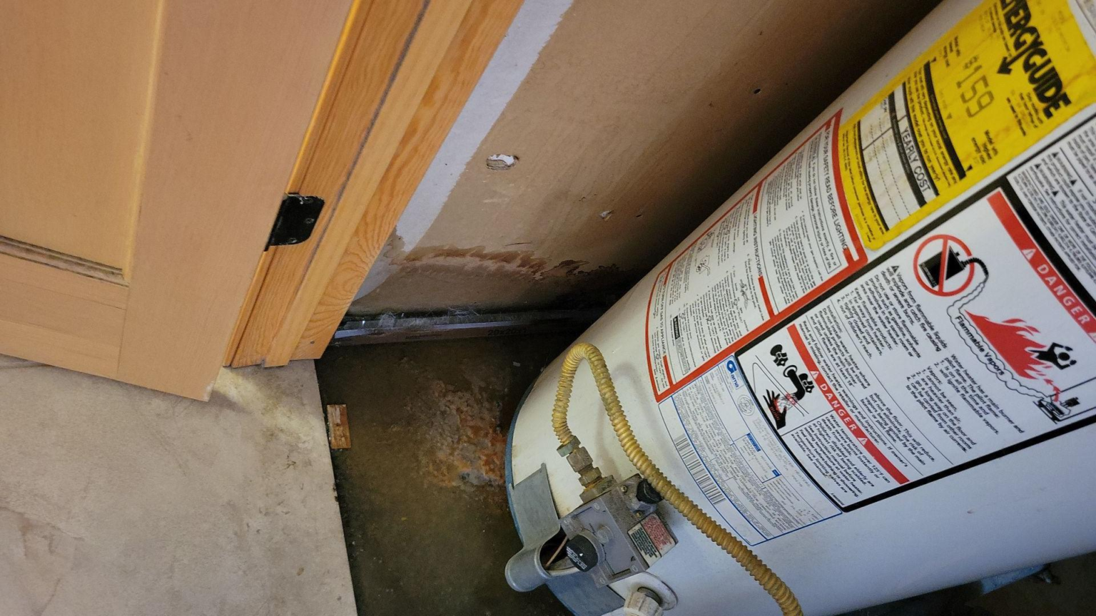 Water Heater Leaks Water Extraction Experts